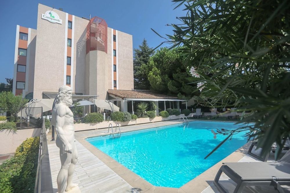 Hotel Campanile 昂蒂布 设施 照片