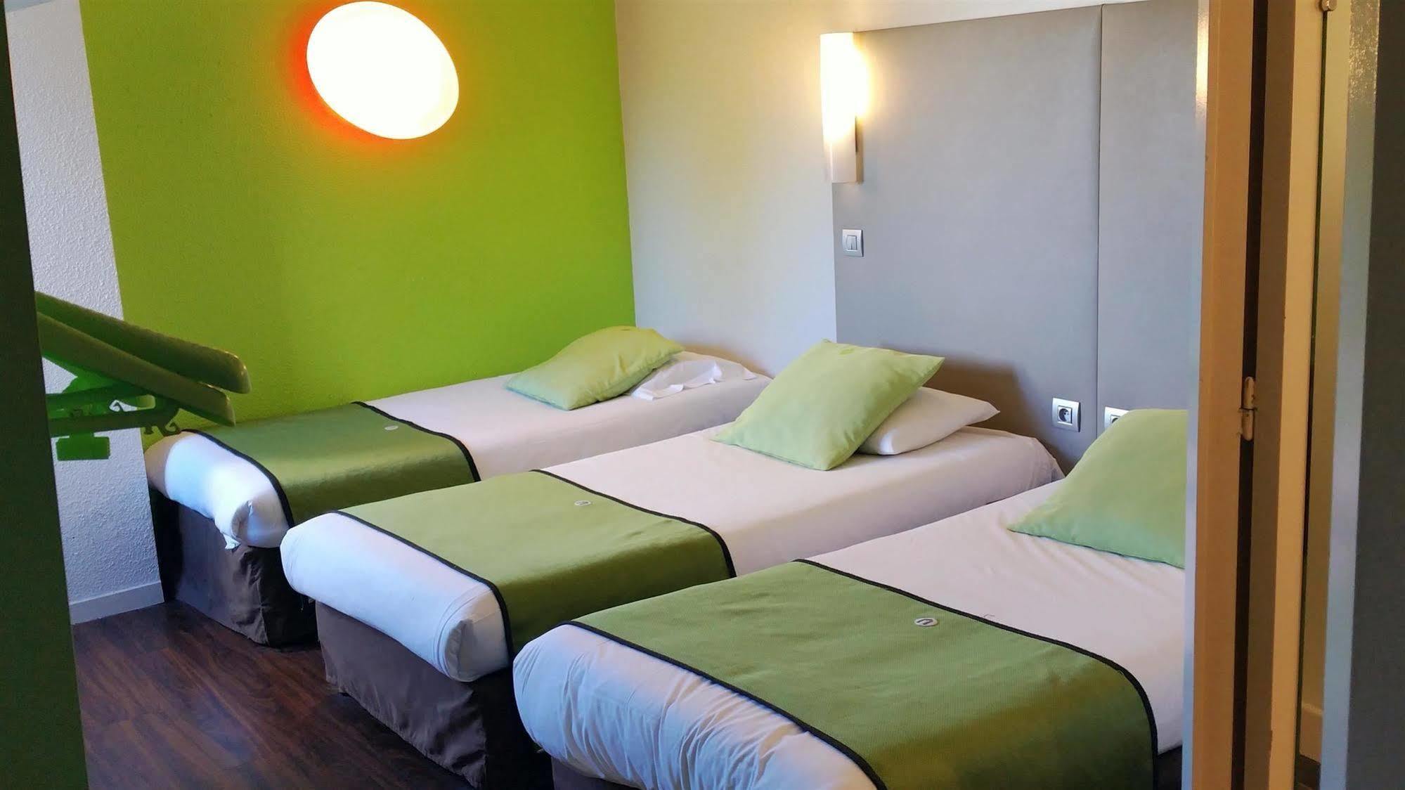 Hotel Campanile 昂蒂布 外观 照片