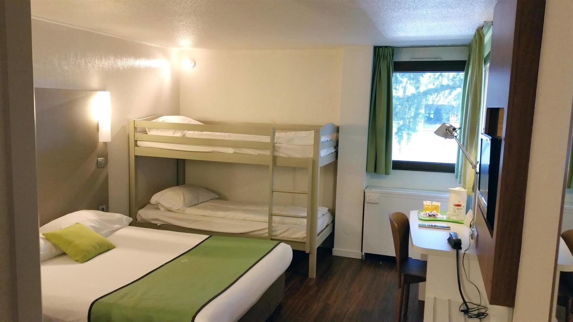 Hotel Campanile 昂蒂布 外观 照片